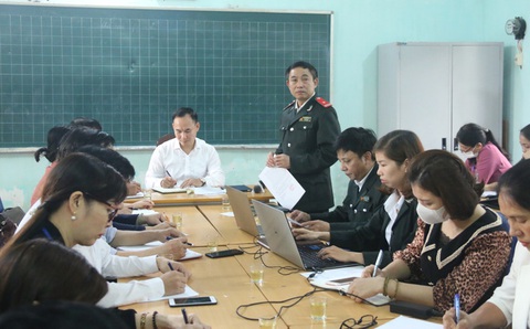 Lập đoàn thanh tra lại vụ cô giáo tố bị ‘trù dập’ - Ảnh 1. Lập đoàn thanh tra lại vụ cô giáo tố bị ‘trù dập’ - Ảnh 1.