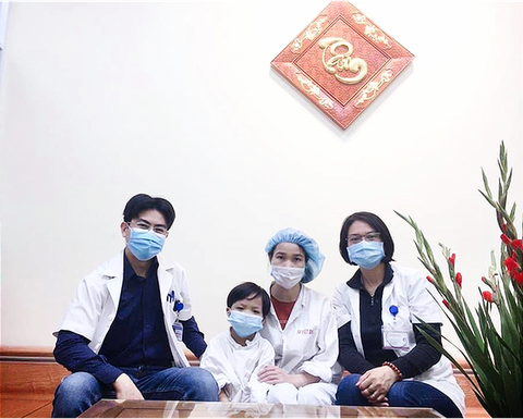 Trái tim chàng trai 19 tuổi ‘sống’ lại trong cơ thể bé trai 7 tuổi - Ảnh 1. Trái tim chàng trai 19 tuổi ‘sống’ lại trong cơ thể bé trai 7 tuổi - Ảnh 1.
