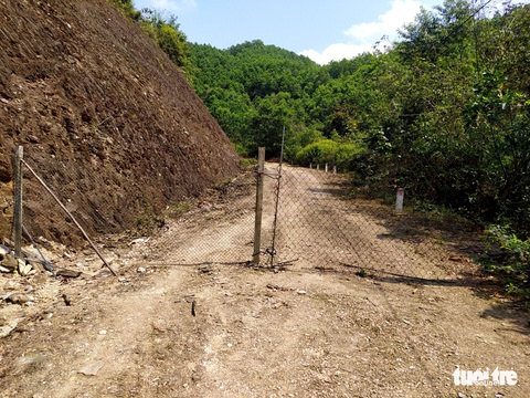Hà Tĩnh: Nhiều cán bộ xã được giao, cho ‘mượn’ đất rừng sai quy định - Ảnh 2. Hà Tĩnh: Nhiều cán bộ xã được giao, cho ‘mượn’ đất rừng sai quy định - Ảnh 2.