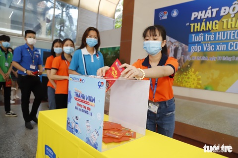 Trường đại học phát động Chung tay góp vắc xin COVID-19 cùng báo Tuổi Trẻ - Ảnh 4. Trường đại học phát động Chung tay góp vắc xin COVID-19 cùng báo Tuổi Trẻ - Ảnh 4.