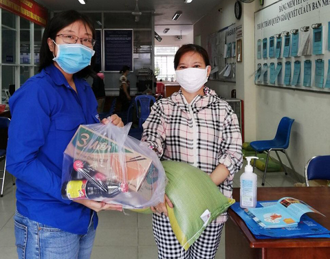Cô nàng thủ lĩnh tình nguyện nhập ngũ - Ảnh 2. Cô nàng thủ lĩnh tình nguyện nhập ngũ - Ảnh 2.