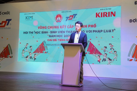 Học sinh, sinh viên thành phố với pháp luật - Khác biệt, đầy ấn tượng! - Ảnh 3. Học sinh, sinh viên thành phố với pháp luật - Khác biệt, đầy ấn tượng! - Ảnh 3.