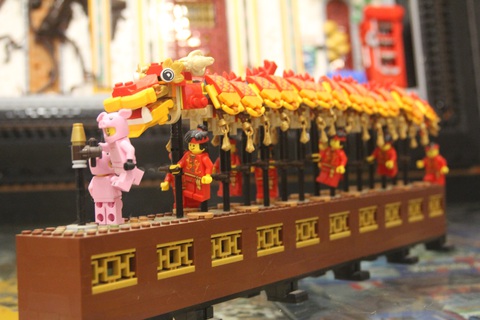 Đình chùa, đường phố Việt Nam được tái hiện độc đáo bằng lego - Ảnh 3. Đình chùa, đường phố Việt Nam được tái hiện độc đáo bằng lego - Ảnh 3.