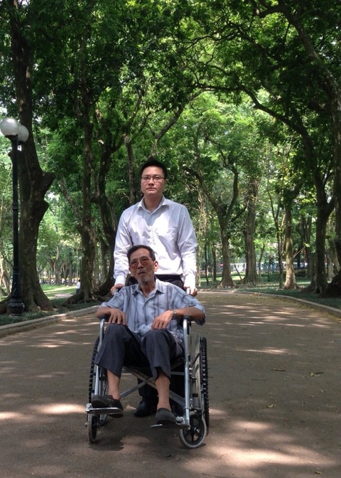 Những người ‘con’ nổi tiếng khóc Trần Hạnh: ‘Bố’ mãi là người trong cõi nhớ - Ảnh 3. Những người ‘con’ nổi tiếng khóc Trần Hạnh: ‘Bố’ mãi là người trong cõi nhớ - Ảnh 3.