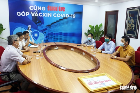 Vinacam ủng hộ 500 triệu cho chương trình Cùng Tuổi Trẻ góp vắc xin COVID-19 - Ảnh 1. Vinacam ủng hộ 500 triệu cho chương trình Cùng Tuổi Trẻ góp vắc xin COVID-19 - Ảnh 1.