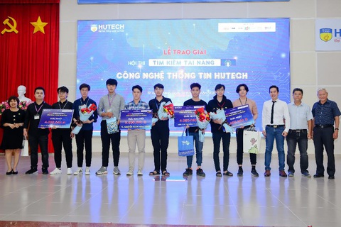 Sinh viên xây dựng ứng dụng cho người có khả năng mắc ung thư - Ảnh 2. Sinh viên xây dựng ứng dụng cho người có khả năng mắc ung thư - Ảnh 2.
