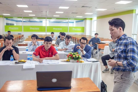 Sinh viên xây dựng ứng dụng cho người có khả năng mắc ung thư - Ảnh 3. Sinh viên xây dựng ứng dụng cho người có khả năng mắc ung thư - Ảnh 3.