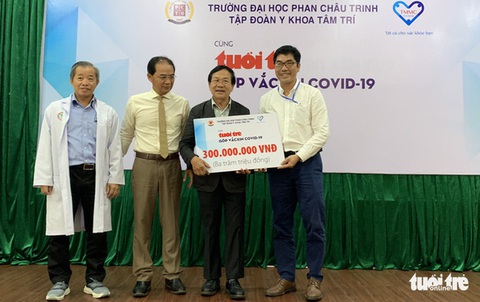 Hàng chục ngàn sinh viên, giảng viên hưởng ứng Cùng Tuổi Trẻ góp vắc xin COVID-19 - Ảnh 3. Hàng chục ngàn sinh viên, giảng viên hưởng ứng Cùng Tuổi Trẻ góp vắc xin COVID-19 - Ảnh 3.