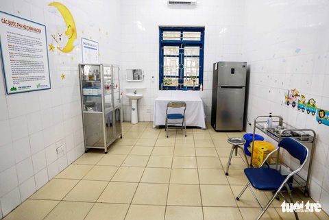 Điểm tiêm vắc xin ngừa COVID-19 ở Hải Dương trước giờ G - Ảnh 5. Điểm tiêm vắc xin ngừa COVID-19 ở Hải Dương trước giờ G - Ảnh 5.