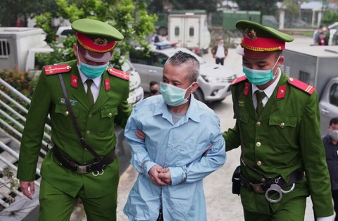 Sáng nay, xét xử phúc thẩm vụ án xảy ra ở Đồng Tâm - Ảnh 3. Sáng nay, xét xử phúc thẩm vụ án xảy ra ở Đồng Tâm - Ảnh 3.
