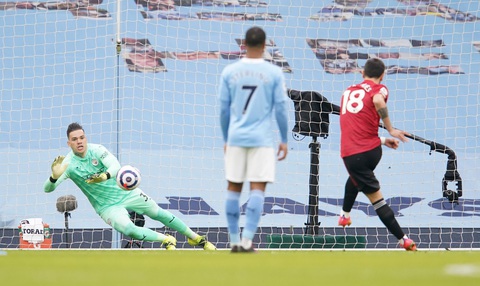 Man Utd buộc Man City nếm thất bại đầu tiên sau chuỗi 21 trận thắng - Ảnh 1. Man Utd buộc Man City nếm thất bại đầu tiên sau chuỗi 21 trận thắng - Ảnh 1.
