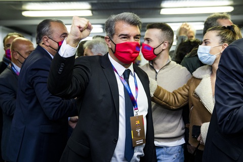 Joan Laporta trở lại làm chủ tịch Barcelona - Ảnh 1. Joan Laporta trở lại làm chủ tịch Barcelona - Ảnh 1.