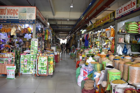 Nha Trang đóng cửa chợ Đầm cũ từ 31-3 - Ảnh 4. Nha Trang đóng cửa chợ Đầm cũ từ 31-3 - Ảnh 4.