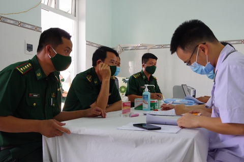 Ngày 5-4: Việt Nam có 6 ca mắc COVID-19 mới, đều là ca nhập cảnh - Ảnh 1. Ngày 5-4: Việt Nam có 6 ca mắc COVID-19 mới, đều là ca nhập cảnh - Ảnh 1.