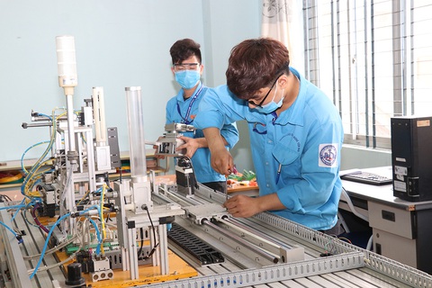 Tăng mức hỗ trợ học nghề mới cho người lao động - Ảnh 1. Tăng mức hỗ trợ học nghề mới cho người lao động - Ảnh 1.