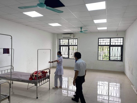 Bệnh viện nói gì vụ bệnh nhân cầm đầu đường dây ma túy ngay trong bệnh viện? - Ảnh 2. Bệnh viện nói gì vụ bệnh nhân cầm đầu đường dây ma túy ngay trong bệnh viện? - Ảnh 2.