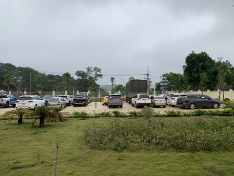 Thuê hàng chục ô tô bạc tỉ ở TP.HCM mang lên Đắk Nông cầm cố, bán đứt - Ảnh 2. Thuê hàng chục ô tô bạc tỉ ở TP.HCM mang lên Đắk Nông cầm cố, bán đứt - Ảnh 2.