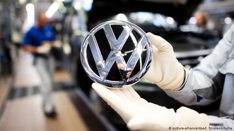 Volkswagen xin lỗi vì đùa đổi tên thương hiệu ngày Cá tháng tư - Ảnh 1. Volkswagen xin lỗi vì đùa đổi tên thương hiệu ngày Cá tháng tư - Ảnh 1.