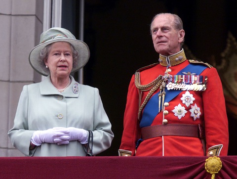 Chủ tịch nước Nguyễn Xuân Phúc gửi điện chia buồn đến Nữ hoàng Anh Elizabeth II - Ảnh 1. Chủ tịch nước Nguyễn Xuân Phúc gửi điện chia buồn đến Nữ hoàng Anh Elizabeth II - Ảnh 1.