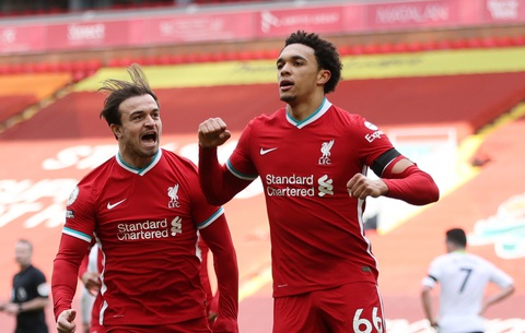 Thắng nghẹt thở Aston Villa, Liverpool vào top 4 - Ảnh 4. Thắng nghẹt thở Aston Villa, Liverpool vào top 4 - Ảnh 4.