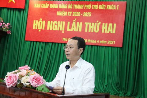 Bí thư Nguyễn Văn Nên yêu cầu sớm thống kê nhà đất công ở TP Thủ Đức để có kế hoạch sử dụng - Ảnh 2. Bí thư Nguyễn Văn Nên yêu cầu sớm thống kê nhà đất công ở TP Thủ Đức để có kế hoạch sử dụng - Ảnh 2.