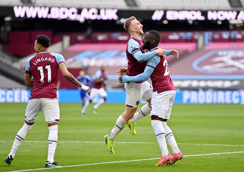 Lingard rực sáng, West Ham thắng nghẹt thở Leicester - Ảnh 2. Lingard rực sáng, West Ham thắng nghẹt thở Leicester - Ảnh 2.