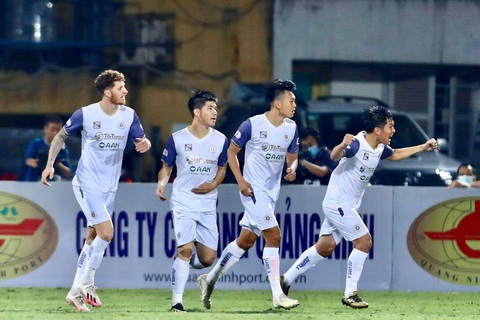Quang Hải kiến tạo và ghi bàn, CLB Hà Nội thắng đậm - Ảnh 1. Quang Hải kiến tạo và ghi bàn, CLB Hà Nội thắng đậm - Ảnh 1.