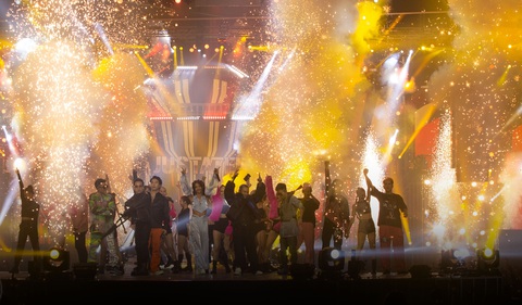 Rap Việt All-Star: Liên hoan hoành tráng hơn là concert cho một chặng đường - Ảnh 1. Rap Việt All-Star: Liên hoan hoành tráng hơn là concert cho một chặng đường - Ảnh 1.