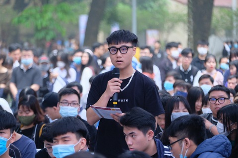 Ngày hội tư vấn tuyển sinh hướng nghiệp 2021: Giúp thí sinh chọn ngành, trường phù hợp - Ảnh 1. Ngày hội tư vấn tuyển sinh hướng nghiệp 2021: Giúp thí sinh chọn ngành, trường phù hợp - Ảnh 1.