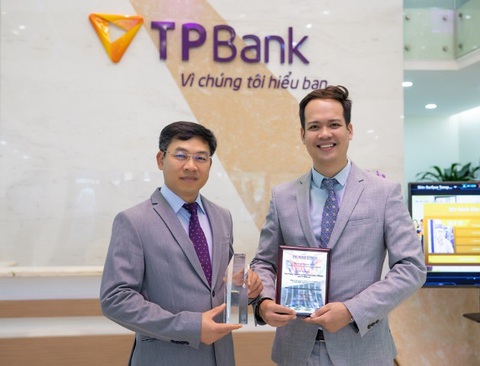 TPBank giành danh hiệu Ngân hàng số xuất sắc nhất Việt Nam - Ảnh 1. TPBank giành danh hiệu Ngân hàng số xuất sắc nhất Việt Nam - Ảnh 1.