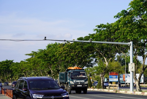 Hệ thống camera trên đường vào Vũng Tàu chạy cả ngày lẫn đêm - Ảnh 1. Hệ thống camera trên đường vào Vũng Tàu chạy cả ngày lẫn đêm - Ảnh 1.