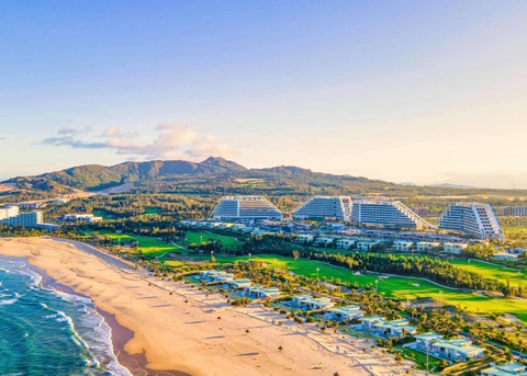 Đại hội cổ đông FLC 2021: Tri ân lớn cho cổ đông, đặt mục tiêu lãi gấp 3 lần năm 2020 - Ảnh 2. Đại hội cổ đông FLC 2021: Tri ân lớn cho cổ đông, đặt mục tiêu lãi gấp 3 lần năm 2020 - Ảnh 2.