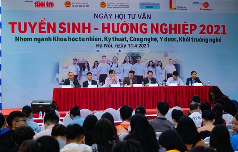 Nghề nào bùng nổ, nghề nào tụt hậu? - Ảnh 1. Nghề nào bùng nổ, nghề nào tụt hậu? - Ảnh 1.