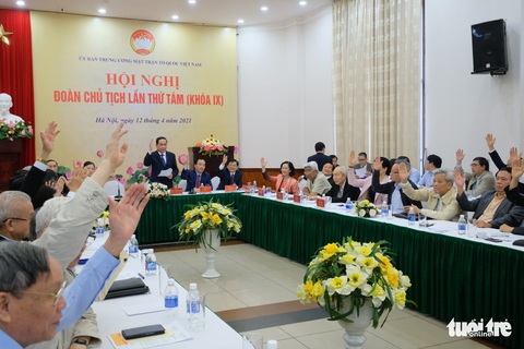 Ông Đỗ Văn Chiến giữ chức Chủ tịch Ủy ban Trung ương Mặt trận Tổ quốc Việt Nam - Ảnh 2. Ông Đỗ Văn Chiến giữ chức Chủ tịch Ủy ban Trung ương Mặt trận Tổ quốc Việt Nam - Ảnh 2.