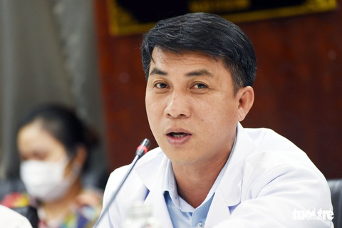 Bệnh nhân chảy máu không đông 11 năm 65 lần vào Chợ Rẫy, 26 lần mổ được xuất viện - Ảnh 3. Bệnh nhân chảy máu không đông 11 năm 65 lần vào Chợ Rẫy, 26 lần mổ được xuất viện - Ảnh 3.
