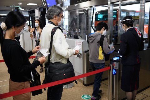 Sân bay quốc tế Narita thử nghiệm hệ thống nhận diện khuôn mặt - Ảnh 1. Sân bay quốc tế Narita thử nghiệm hệ thống nhận diện khuôn mặt - Ảnh 1.