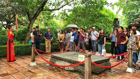 Du khách nội địa ngày càng có giá - Ảnh 1. Du khách nội địa ngày càng có giá - Ảnh 1.