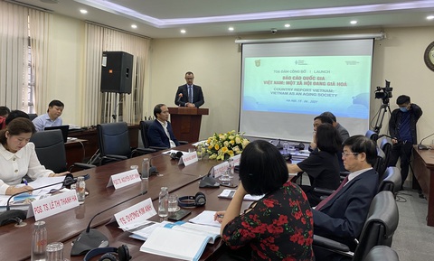 Việt Nam bước vào giai đoạn già hóa, đối mặt chưa giàu đã già - Ảnh 1. Việt Nam bước vào giai đoạn già hóa, đối mặt chưa giàu đã già - Ảnh 1.