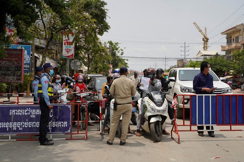 Thủ tướng Hun Sen lệnh phong tỏa cứng thủ đô Phnom Penh - Ảnh 3. Thủ tướng Hun Sen lệnh phong tỏa cứng thủ đô Phnom Penh - Ảnh 3.