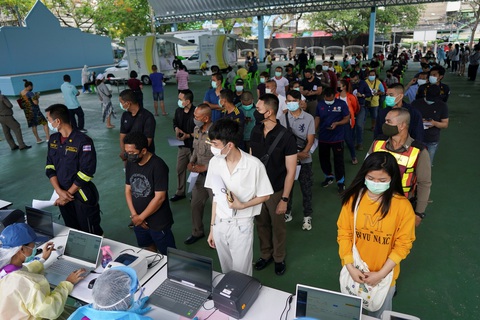 Thái Lan tăng thêm 1.577 ca COVID-19 trong một ngày - Ảnh 1. Thái Lan tăng thêm 1.577 ca COVID-19 trong một ngày - Ảnh 1.