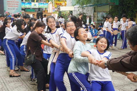 Vì sao Sở Giáo dục - đào tạo TP.HCM đề xuất cho trẻ mầm non đến lớp 6 đi học lại sau Tết? - Ảnh 1. Vì sao Sở Giáo dục - đào tạo TP.HCM đề xuất cho trẻ mầm non đến lớp 6 đi học lại sau Tết? - Ảnh 1.