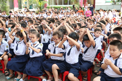 Chuẩn bị như thế nào cho con trẻ trong trạng thái bình thường mới? - Ảnh 1. Chuẩn bị như thế nào cho con trẻ trong trạng thái bình thường mới? - Ảnh 1.