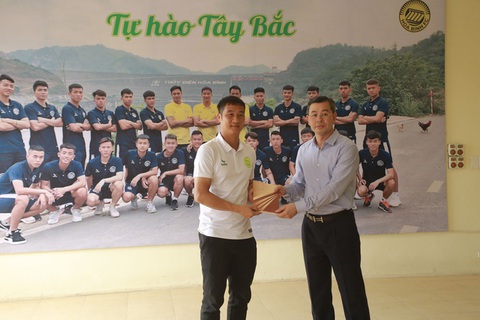 Cựu tuyển thủ Lê Quốc Vượng làm HLV trưởng CLB bóng đá Hòa Bình - Ảnh 1. Cựu tuyển thủ Lê Quốc Vượng làm HLV trưởng CLB bóng đá Hòa Bình - Ảnh 1.