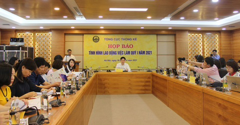 Hơn 1 triệu người thất nghiệp, thiếu việc làm trong quý 1 vì COVID-19 - Ảnh 1. Hơn 1 triệu người thất nghiệp, thiếu việc làm trong quý 1 vì COVID-19 - Ảnh 1.