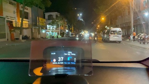 Biến xế yêu thành ‘Smartcar’ với HUD dẫn đường VIETMAP mới - Ảnh 5. Biến xế yêu thành ‘Smartcar’ với HUD dẫn đường VIETMAP mới - Ảnh 5.