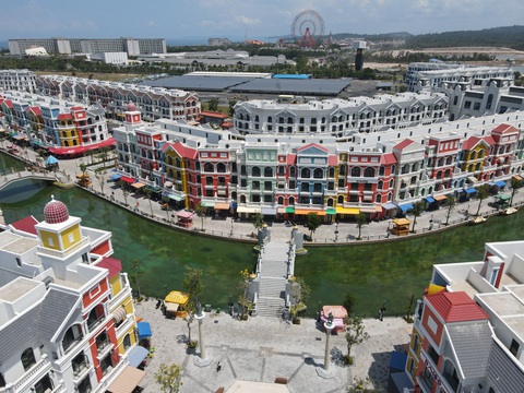 Nhịp sống ở thành phố không ngủ diễn ra như thế nào? - Ảnh 1. Nhịp sống ở thành phố không ngủ diễn ra như thế nào? - Ảnh 1.