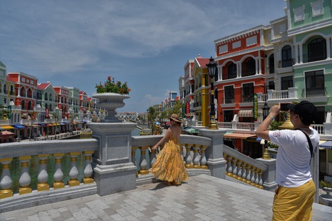Nhịp sống ở thành phố không ngủ diễn ra như thế nào? - Ảnh 8. Nhịp sống ở thành phố không ngủ diễn ra như thế nào? - Ảnh 8.