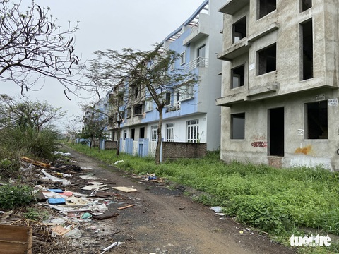 Khu đô thị ‘ma’ ở Hà Nội ngày càng nhiều, làm gì để khống chế? - Ảnh 10. Khu đô thị ‘ma’ ở Hà Nội ngày càng nhiều, làm gì để khống chế? - Ảnh 10.