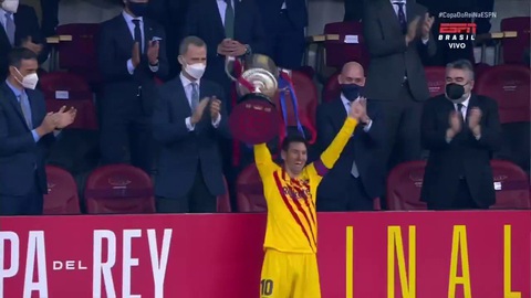 Lionel Messi phá vỡ im lặng: Đây là chiếc cúp đặc biệt với tôi - Ảnh 1. Lionel Messi phá vỡ im lặng: Đây là chiếc cúp đặc biệt với tôi - Ảnh 1.