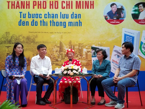 Mong mỗi cư dân góp một vài việc có ích cho Sài Gòn - Ảnh 1. Mong mỗi cư dân góp một vài việc có ích cho Sài Gòn - Ảnh 1.